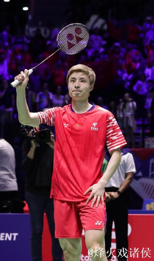 石宇奇战胜翁泓阳 晋级世锦赛四强