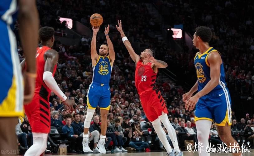 勇士大胜22分终结开拓者三连败,喜获赛季开门红 勇士大胜22分终结开拓者三连败,喜获赛季开门红