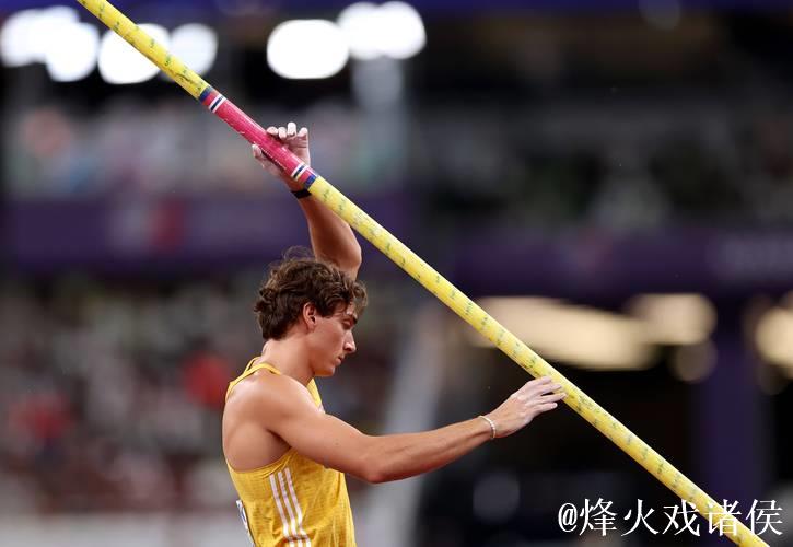 杜普兰蒂斯第13次打破撑杆跳高世界纪录 杜普兰蒂斯第13次打破撑杆跳高世界纪录